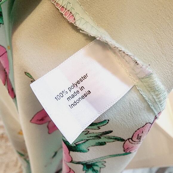 LANE BRYANT MINT GREEN/PINK FLORAL WITH RUFFLE SLEEVE BLOUSE SIZE 14/16 - Picture 6 of 6